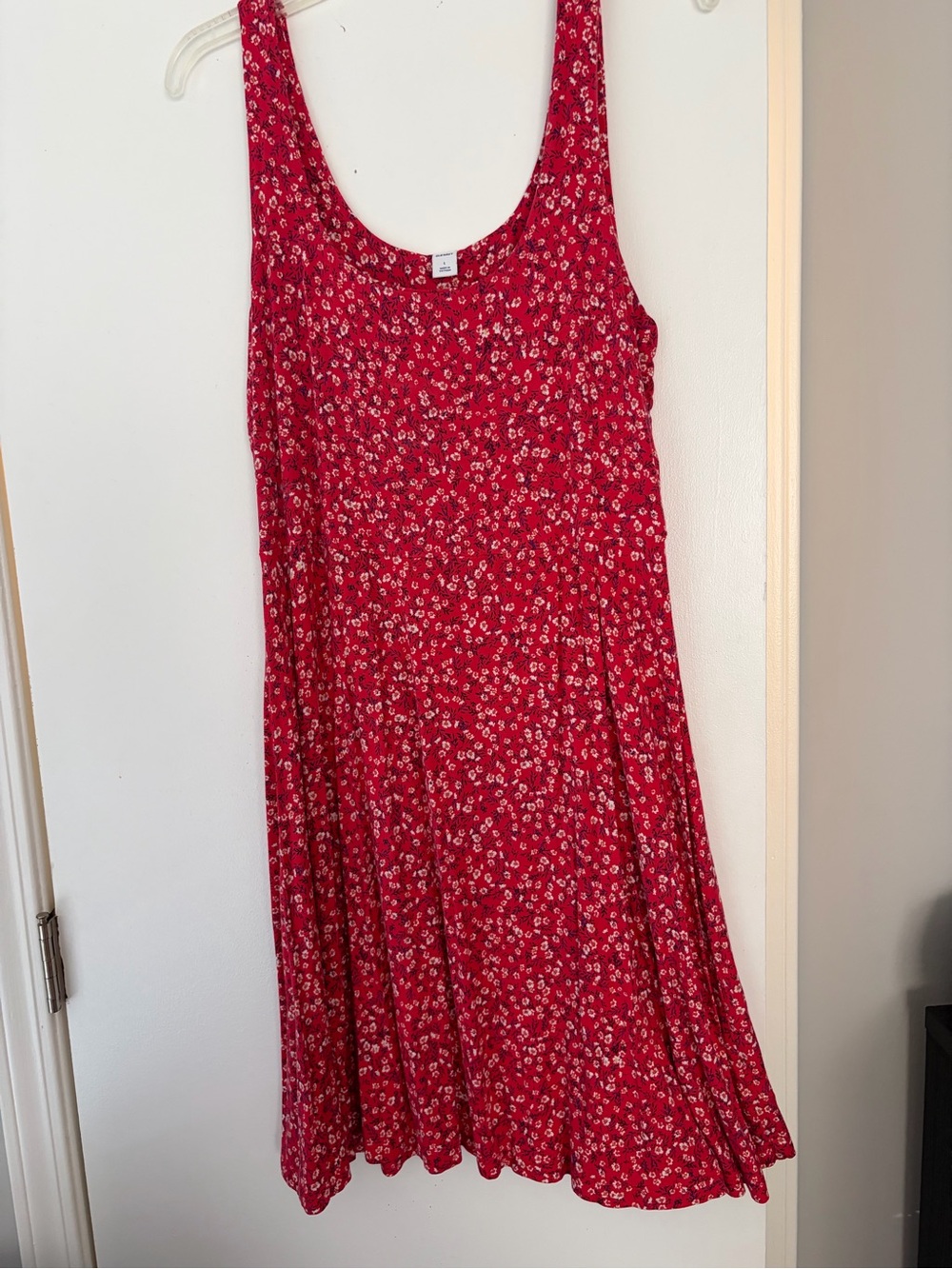 Old Navy Red Floral Scoop-Neck Midi Dress